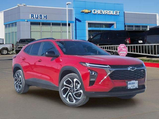 2026 Chevrolet Trax 2RS in Apex Red — front three-quarter view