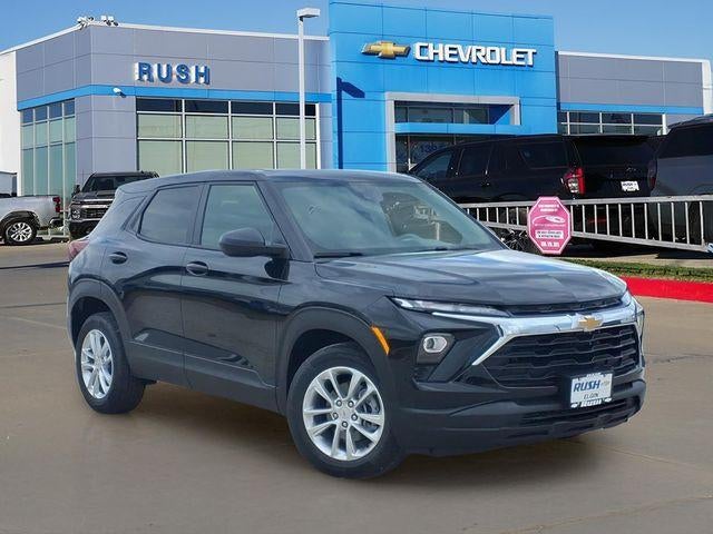 2026 Chevrolet Trailblazer LS in Mosaic Black Metallic — front three-quarter view